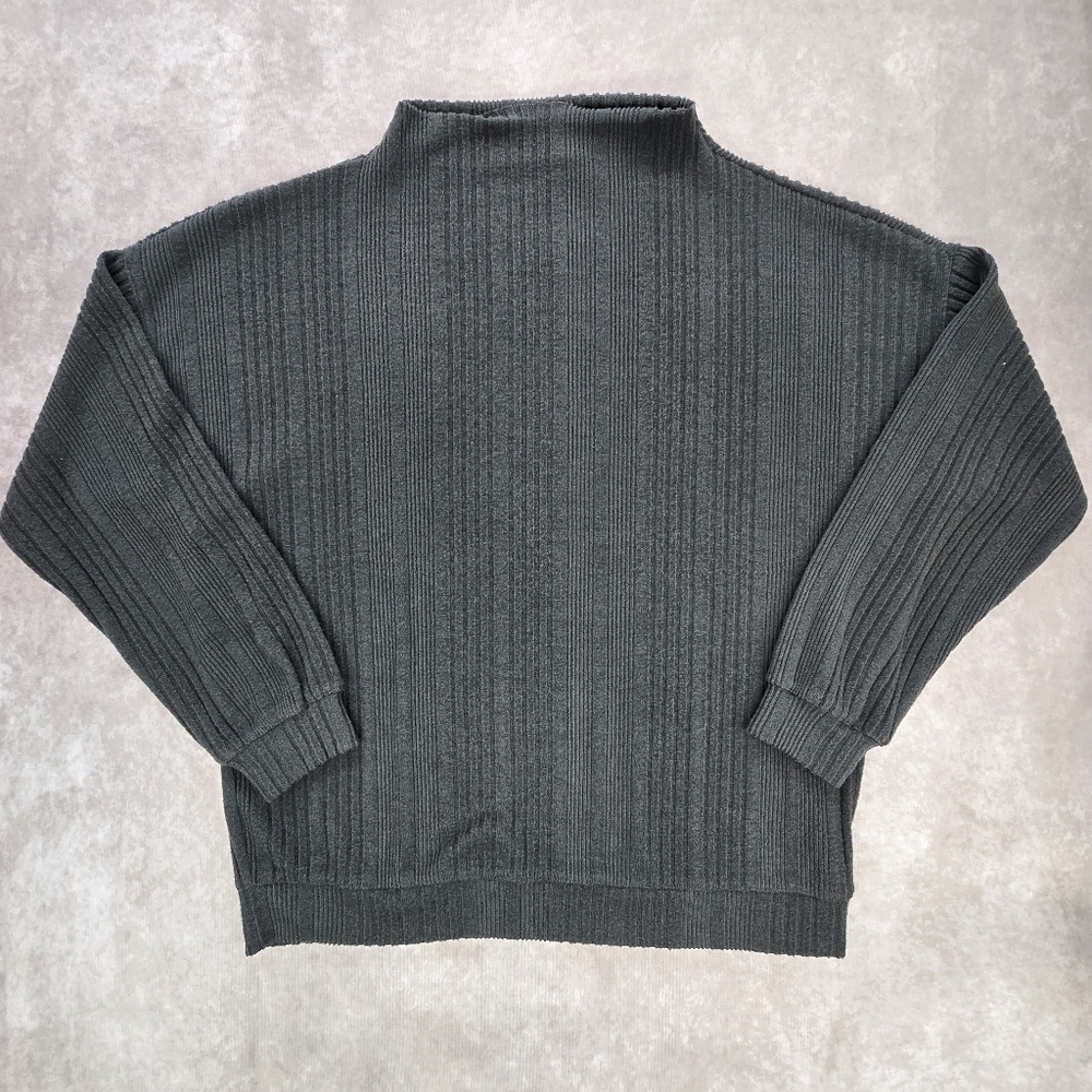 Hello Nite NWT Charcoal Mock Turtle Neck Ribbed Sweater